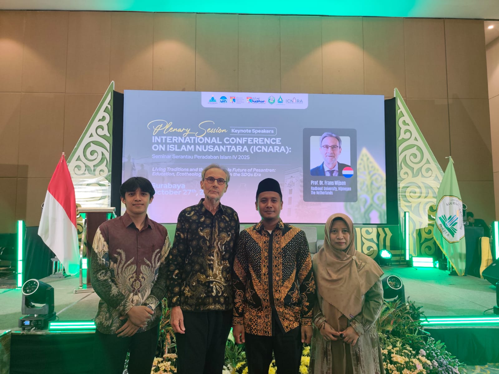 UIN KHAS Jember Tampil di Panggung Internasional: Mahasiswa S2 Ekonomi Syariah Usung Konsep Eco-Pesantren dan Halal Ecosystem