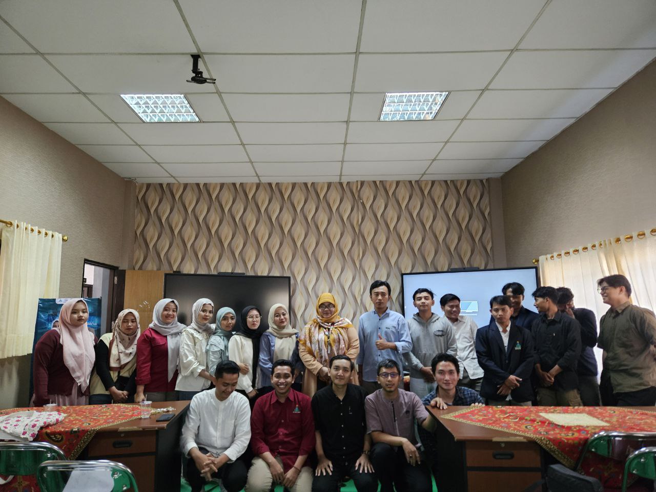 Membaca Ulang Ekonomi Islam di Dunia Modern: Inspirasi dari Matrikulasi Pascasarjana UIN KHAS Jember